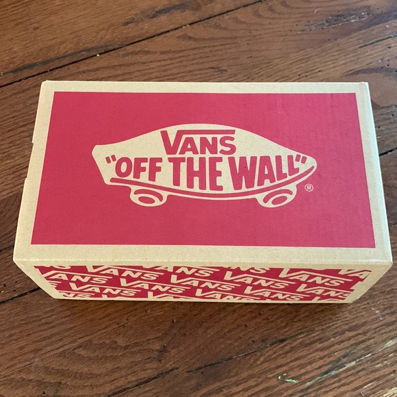 Vans Toddler Boys - like new! Size 6 - Picture 5 of 16